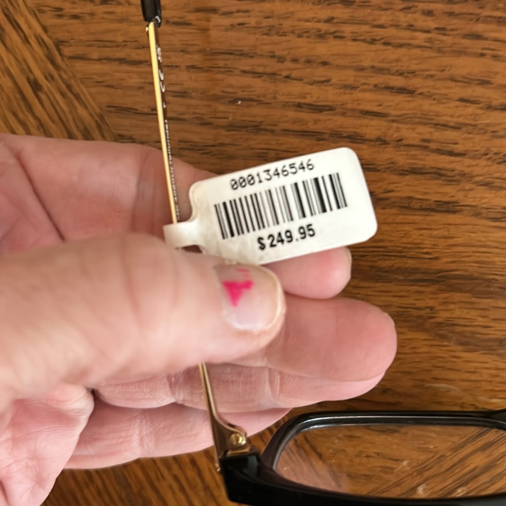 Michael Kors Eyewear - Picture 3 of 6